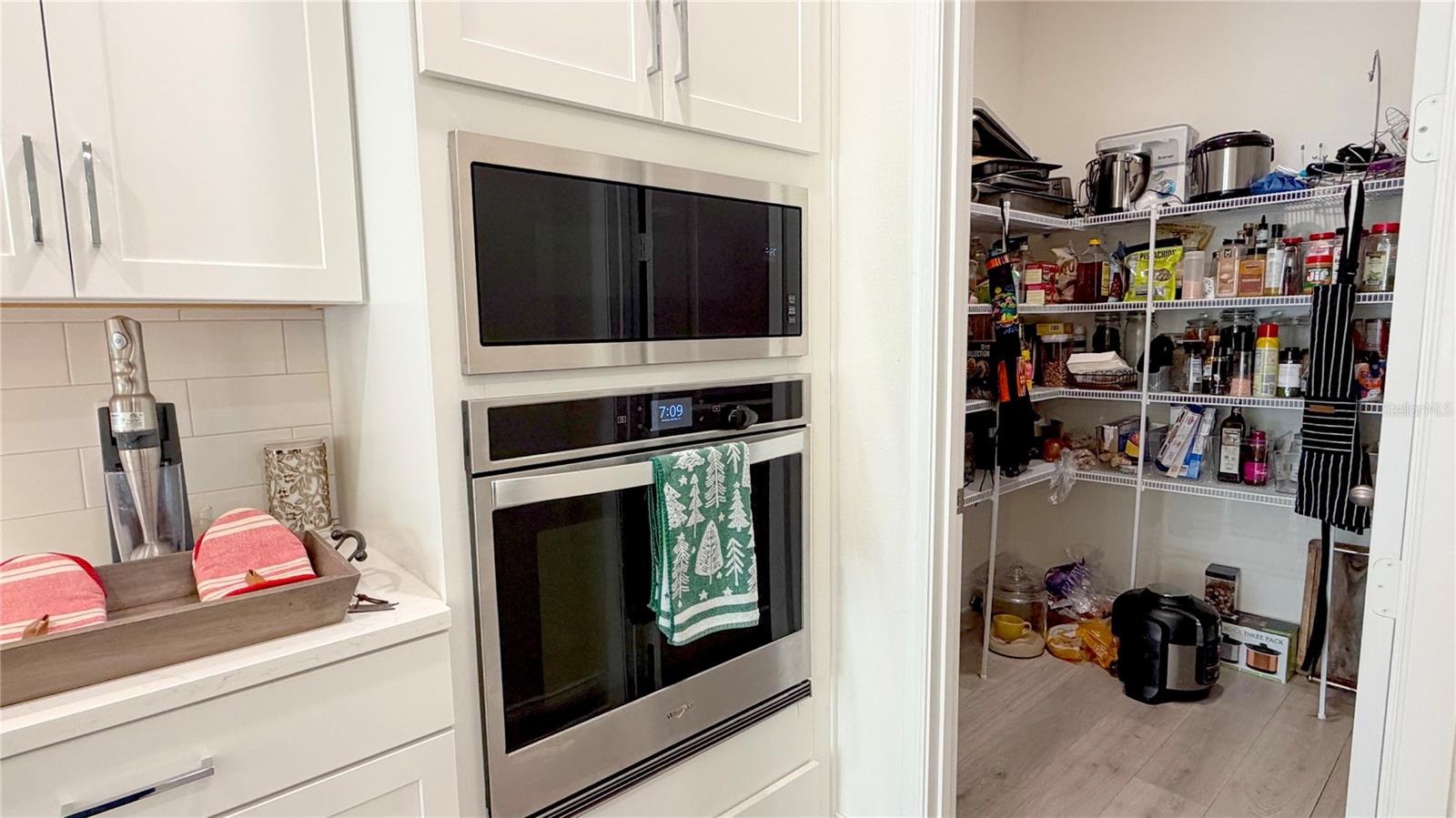 Image 25 of 56 For 727 Annabell Ridge Road