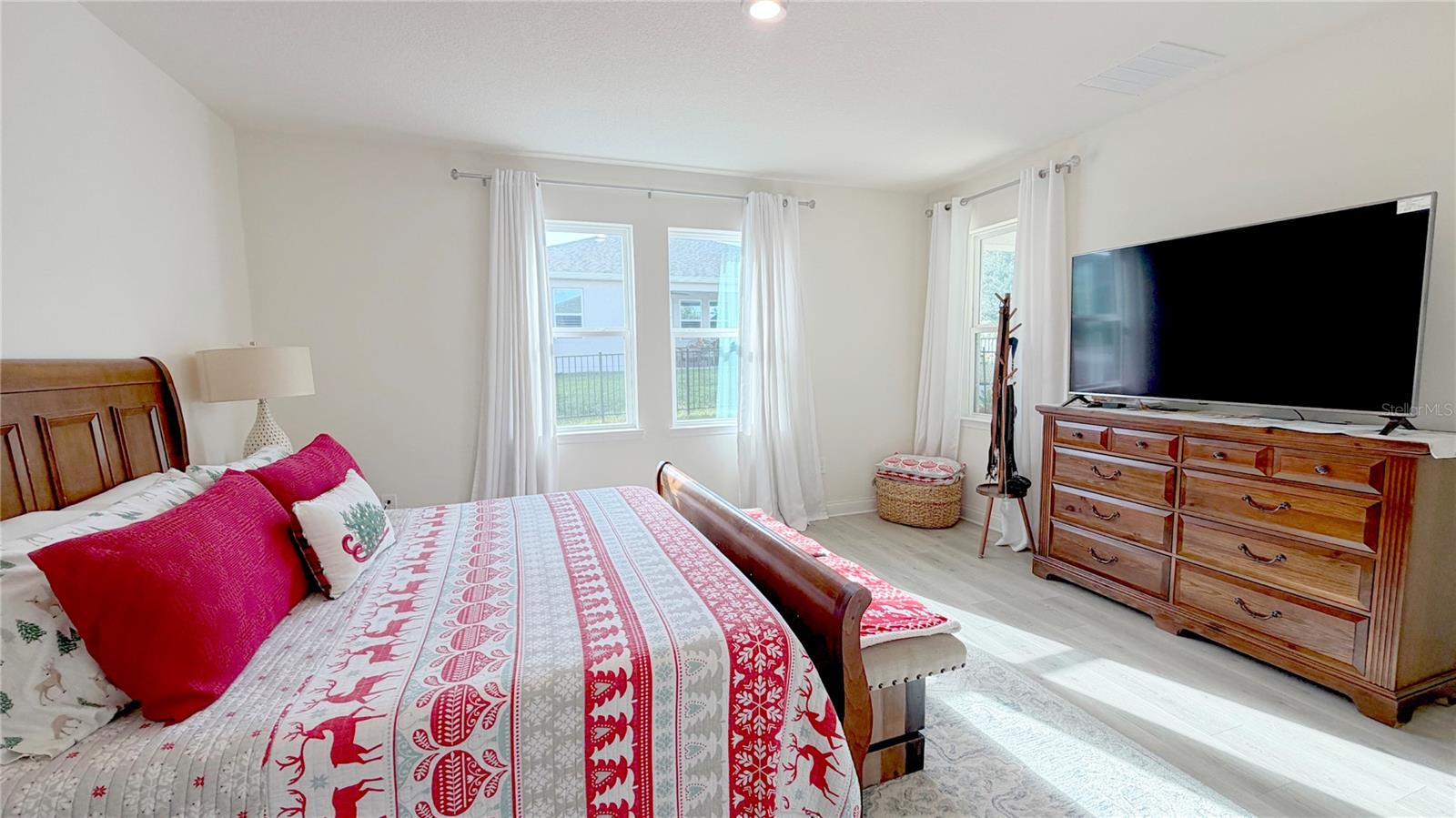 Image 40 of 56 For 727 Annabell Ridge Road