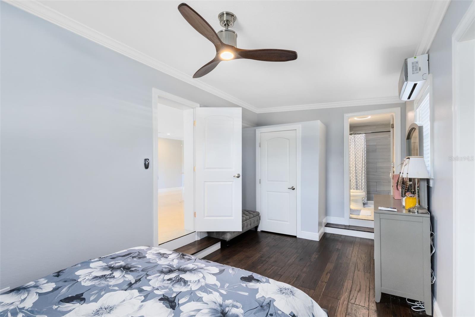 Image 11 of 28 For 1214 Maverick Drive