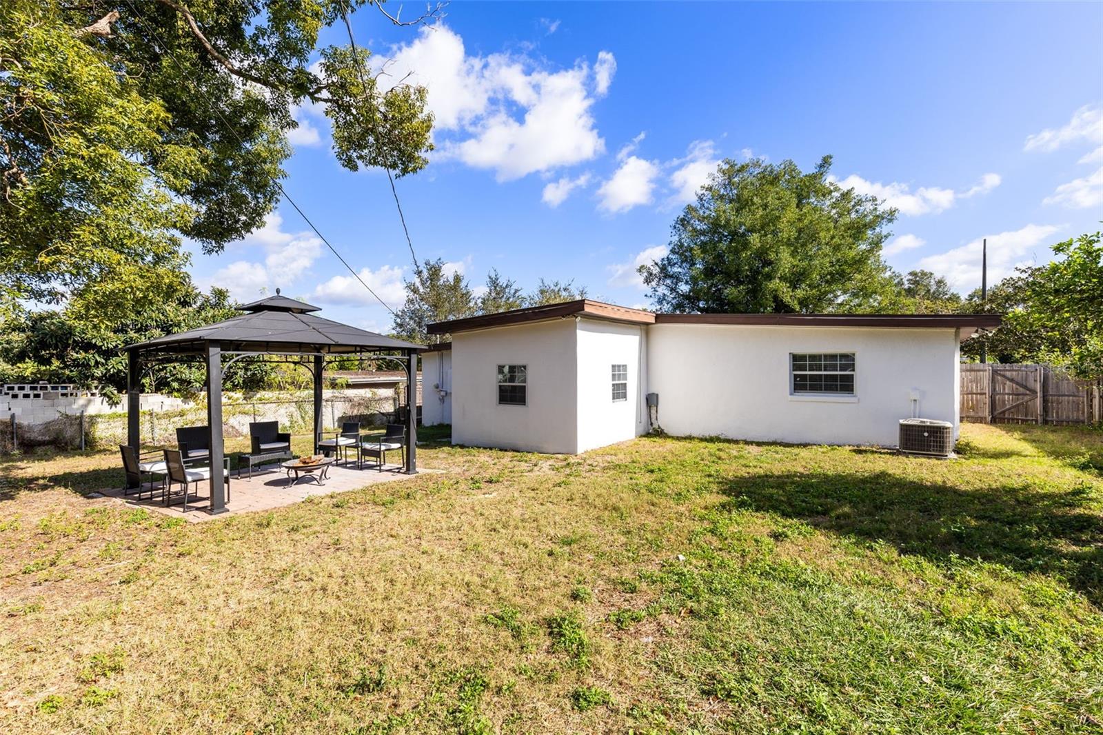 Image 21 of 28 For 1214 Maverick Drive