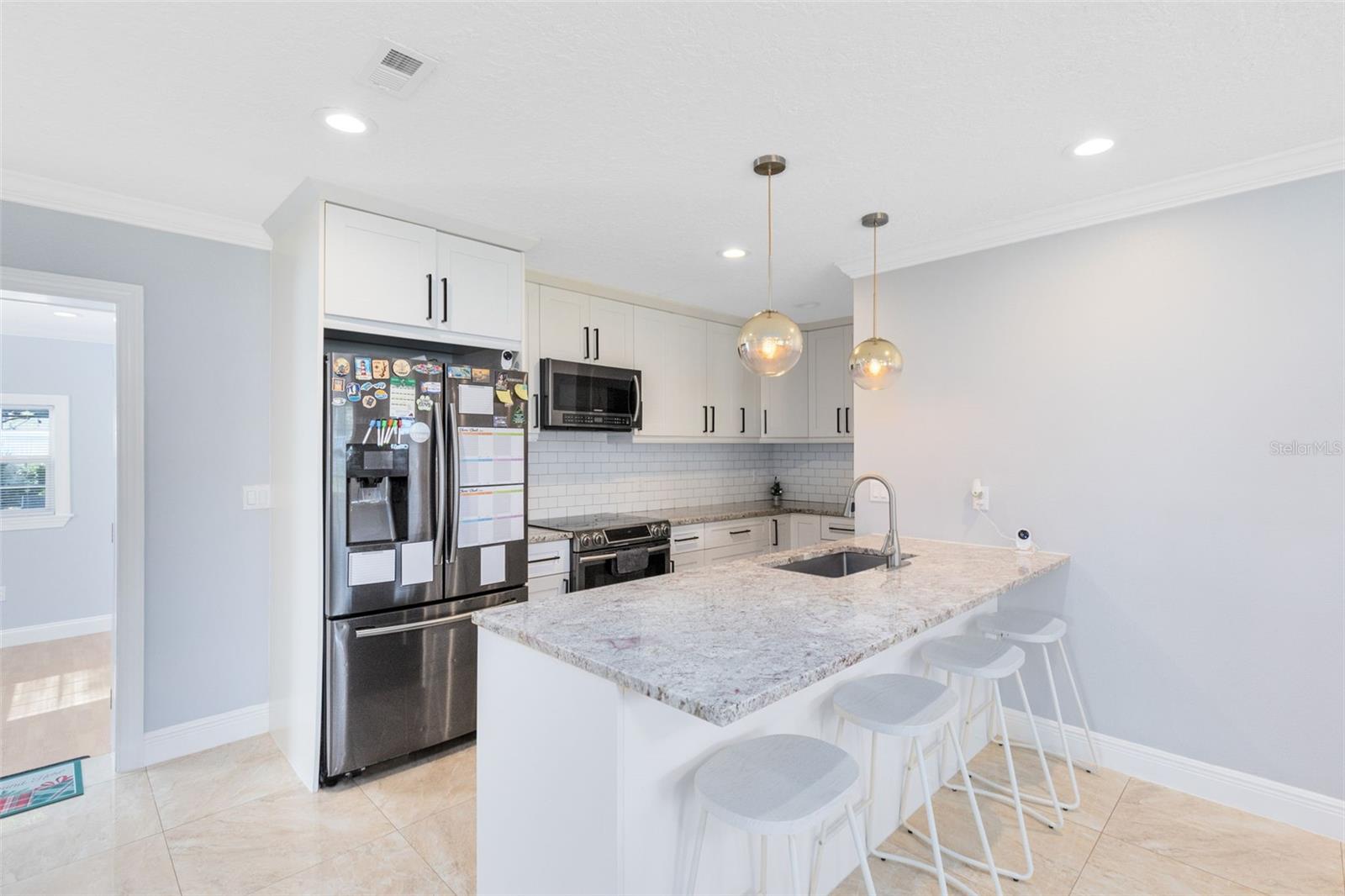 Image 4 of 28 For 1214 Maverick Drive