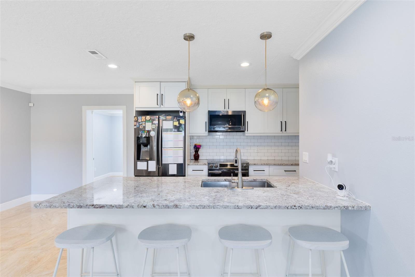 Image 5 of 28 For 1214 Maverick Drive