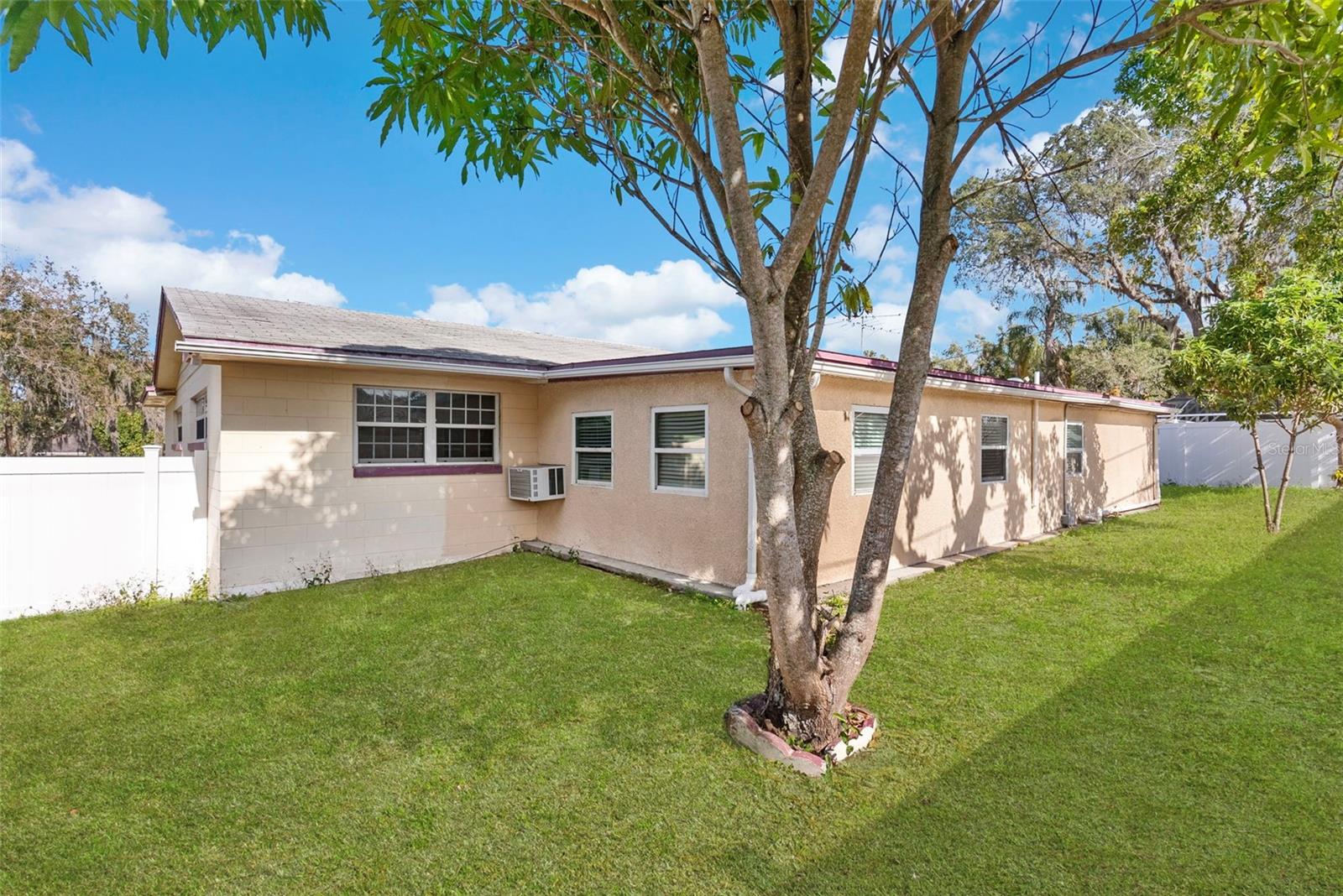 Image 30 of 37 For 6120 Castlewood Lane