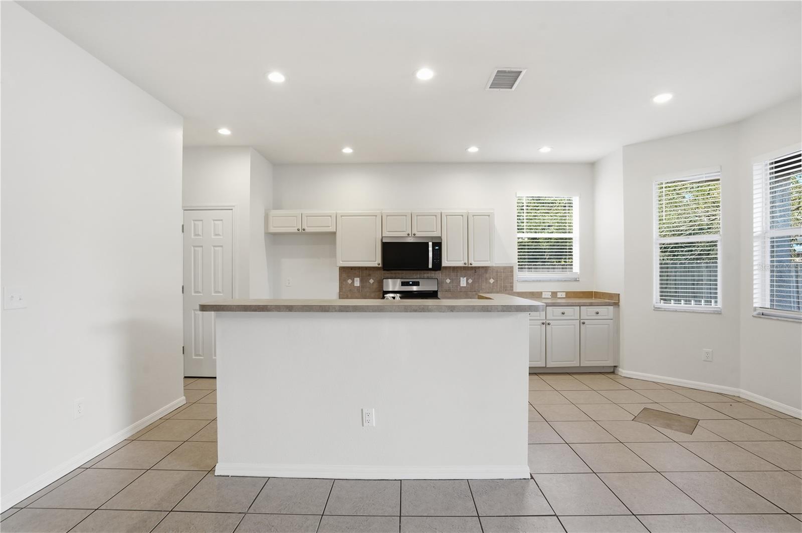 Image 15 of 39 For 12628 Bramfield Drive