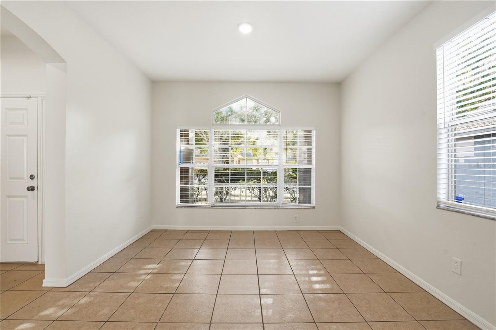 Image 19 of 39 For 12628 Bramfield Drive