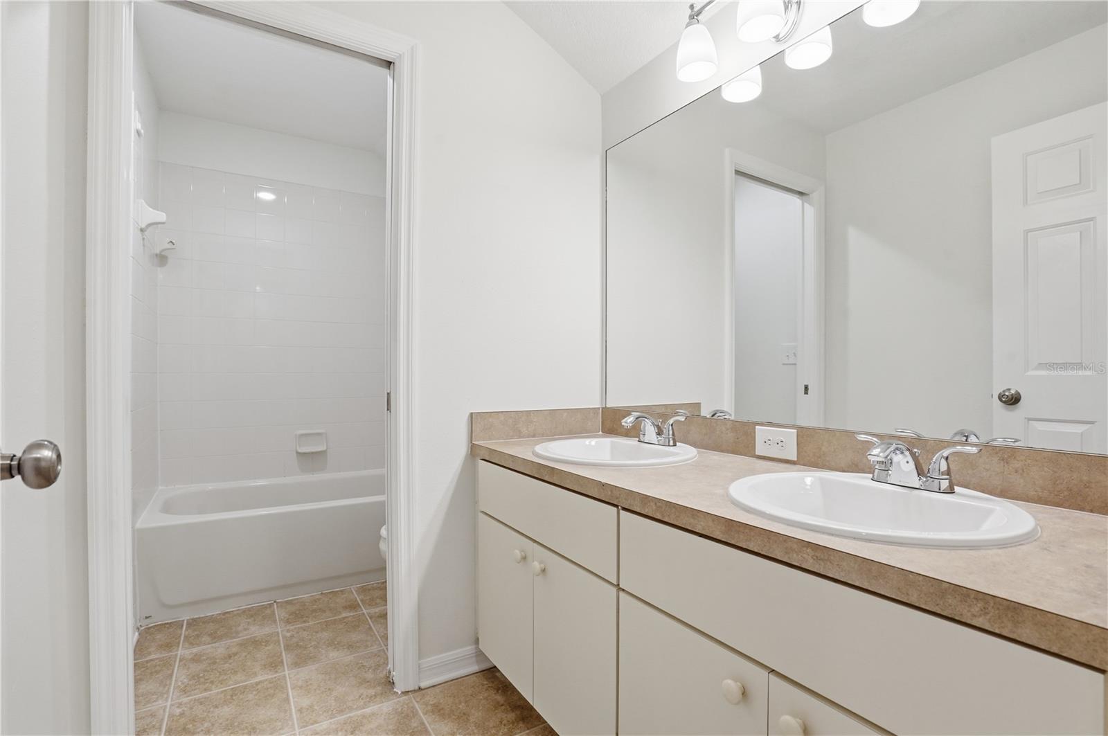 Image 31 of 39 For 12628 Bramfield Drive