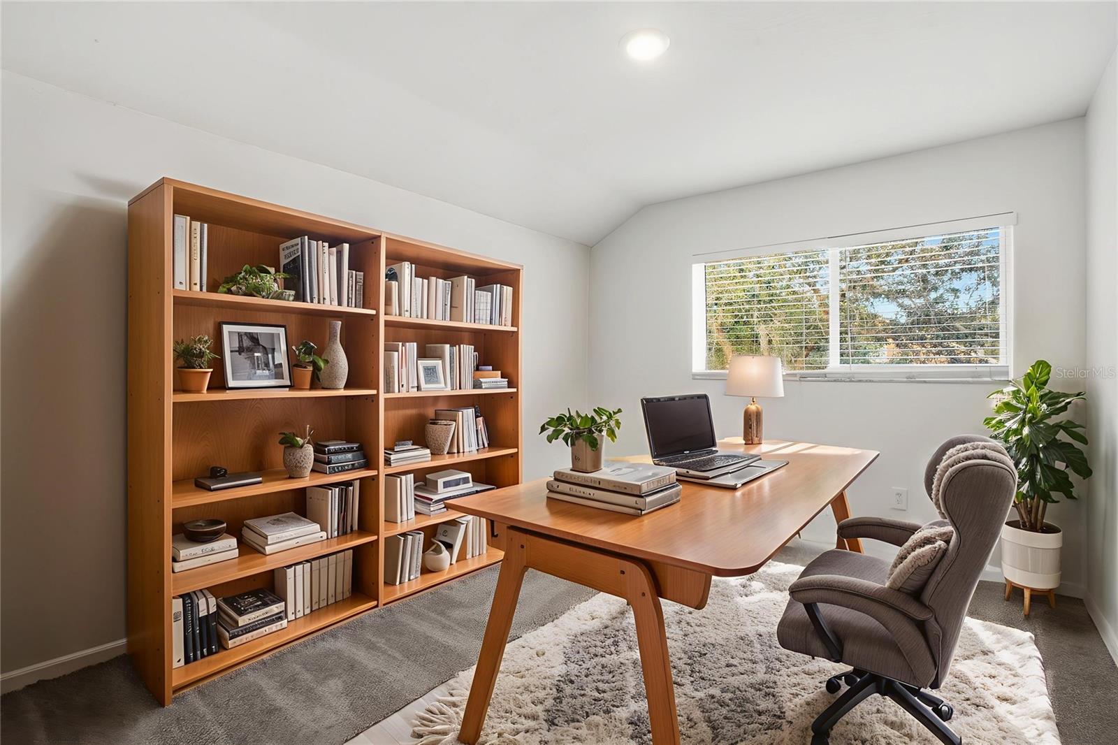 Image 7 of 39 For 12628 Bramfield Drive