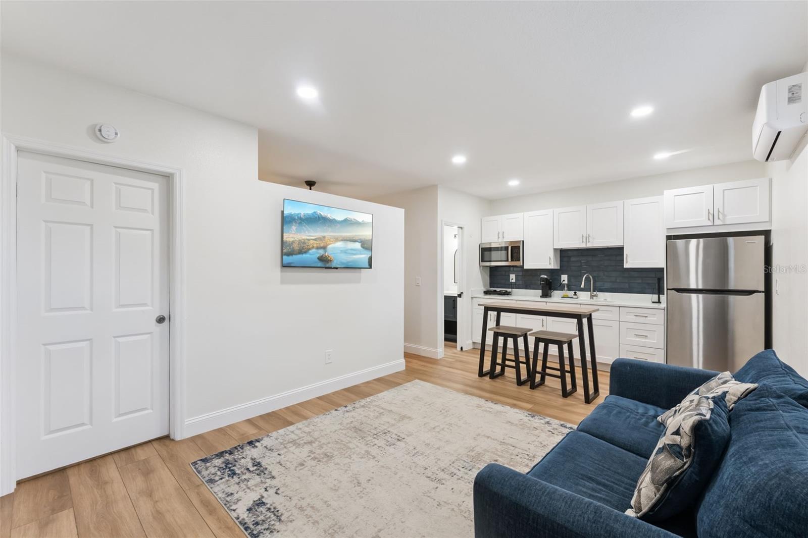 Image 25 of 48 For 10016 Bridlewood Avenue