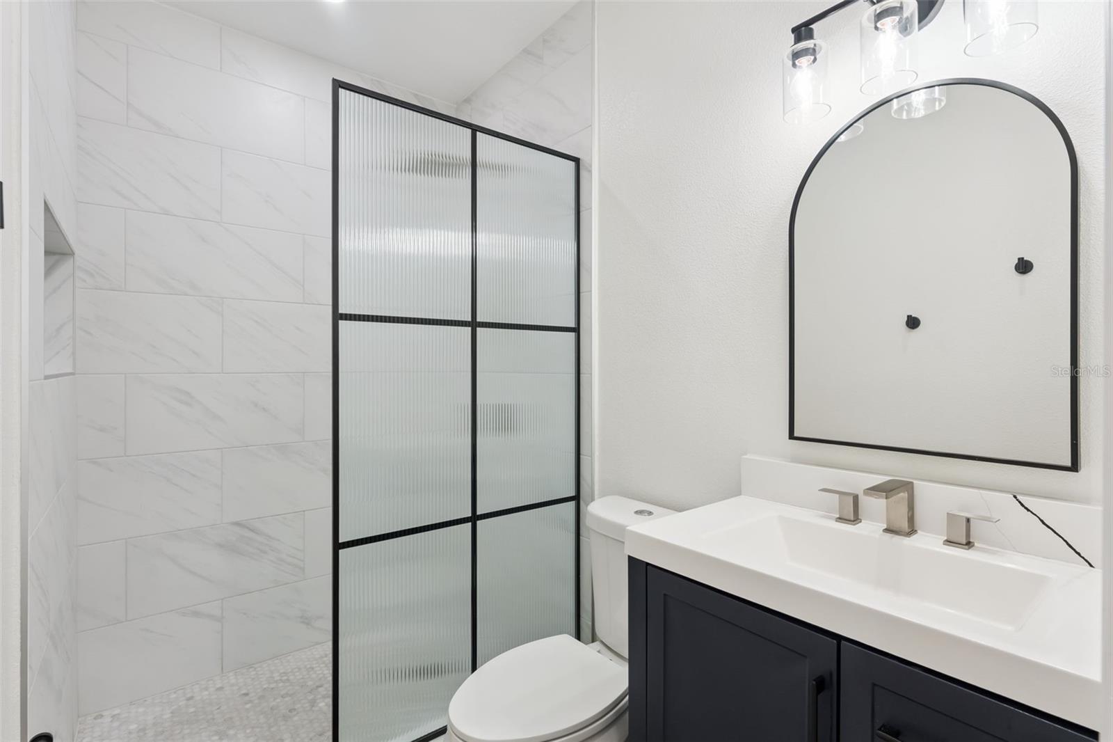 Image 26 of 48 For 10016 Bridlewood Avenue