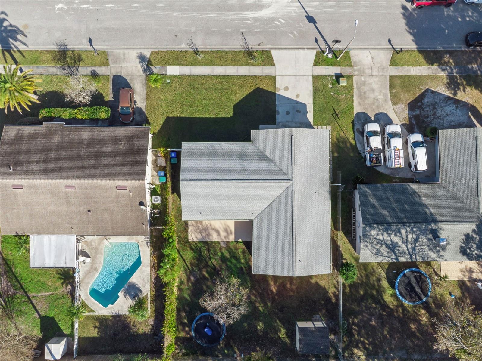 Image 37 of 48 For 10016 Bridlewood Avenue