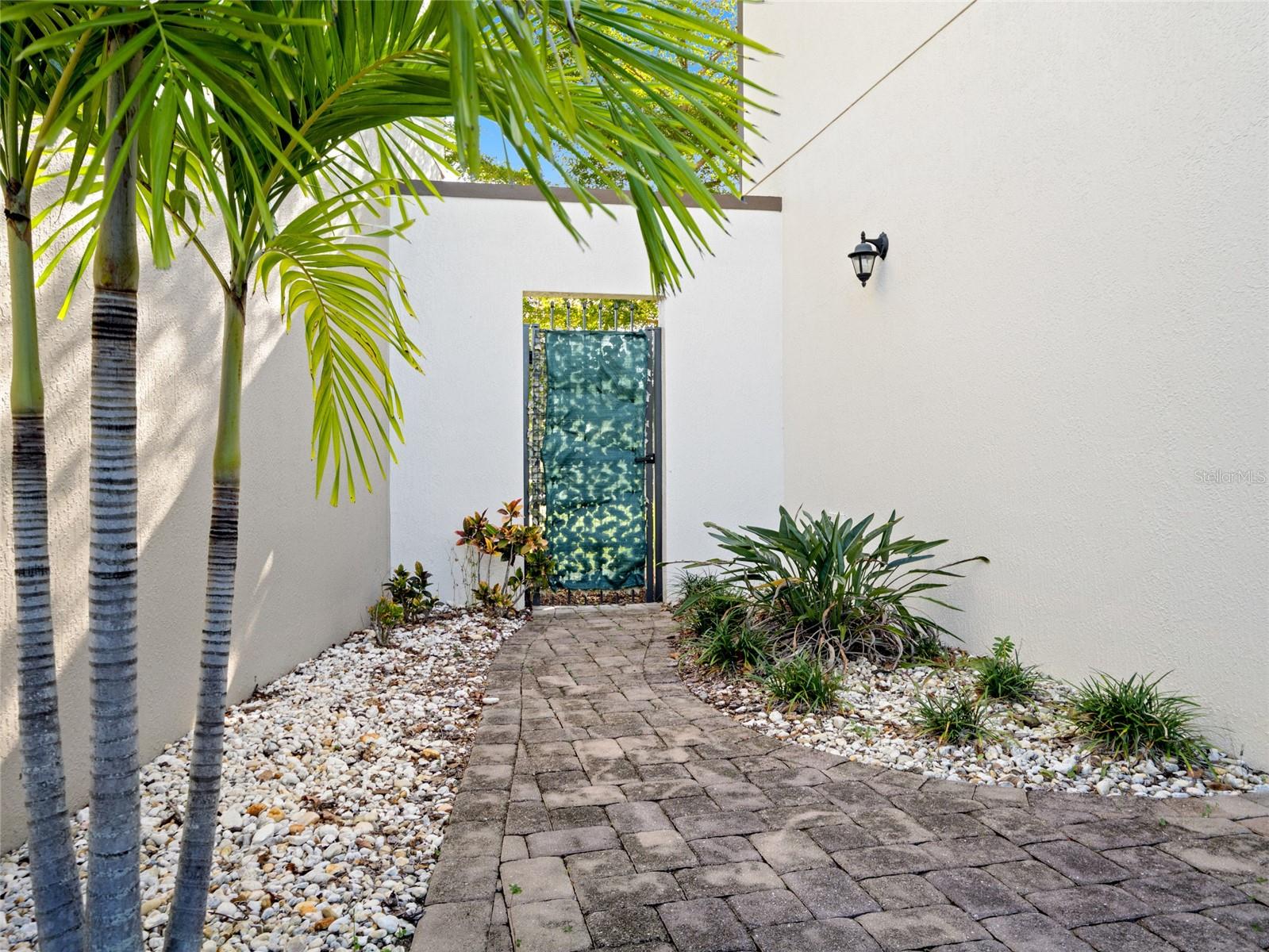 Image 30 of 63 For 2255 Framura Lane