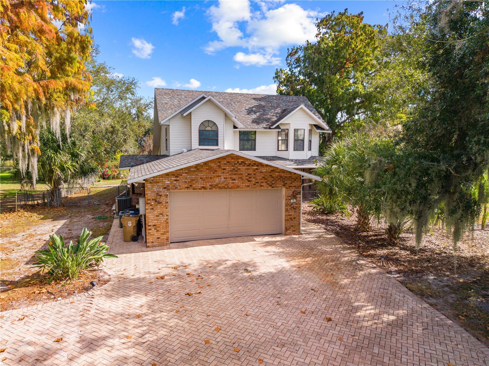 Details for 215 Lake Shore Boulevard, KISSIMMEE, FL 34744