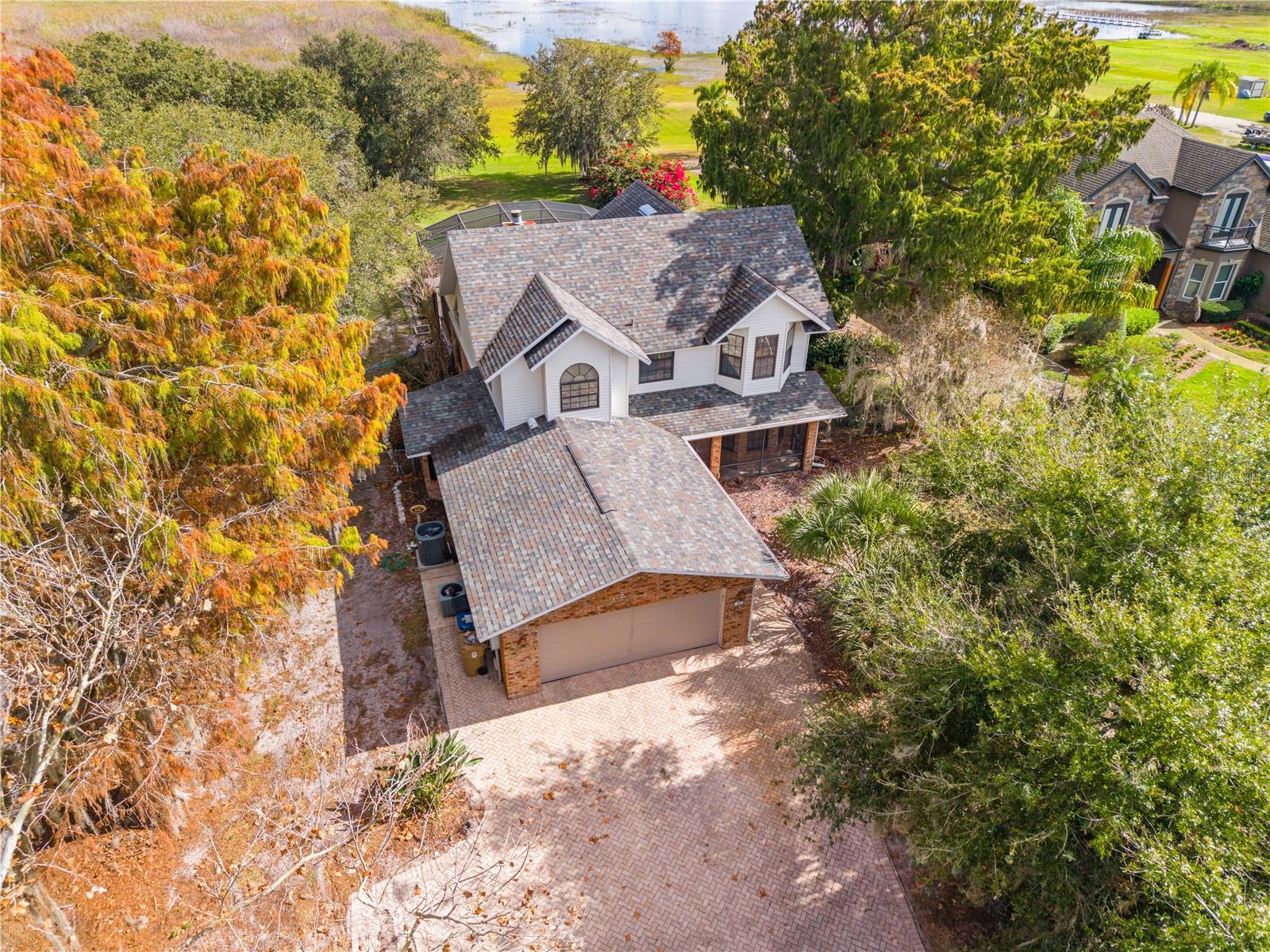 Image 58 of 71 For 215 Lake Shore Boulevard