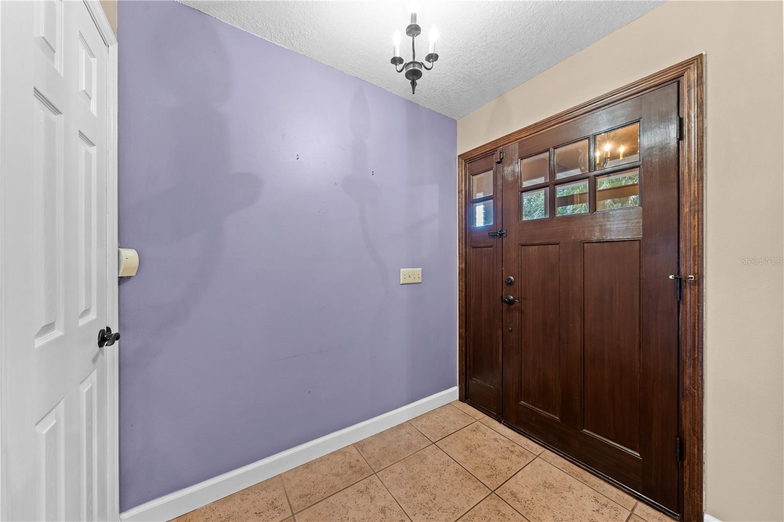 Image 6 of 71 For 215 Lake Shore Boulevard