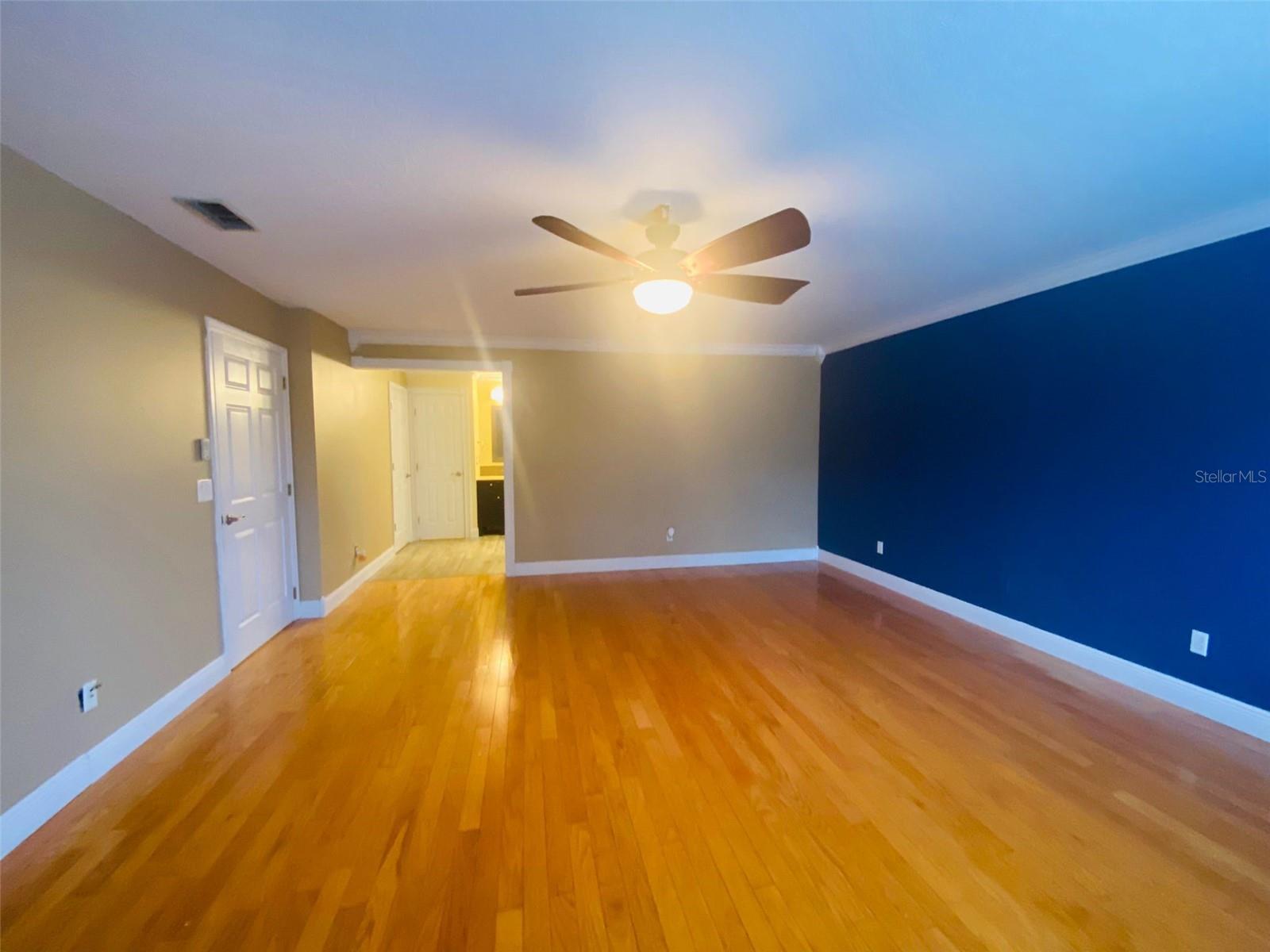 Image 17 of 42 For 3838 Regents Way