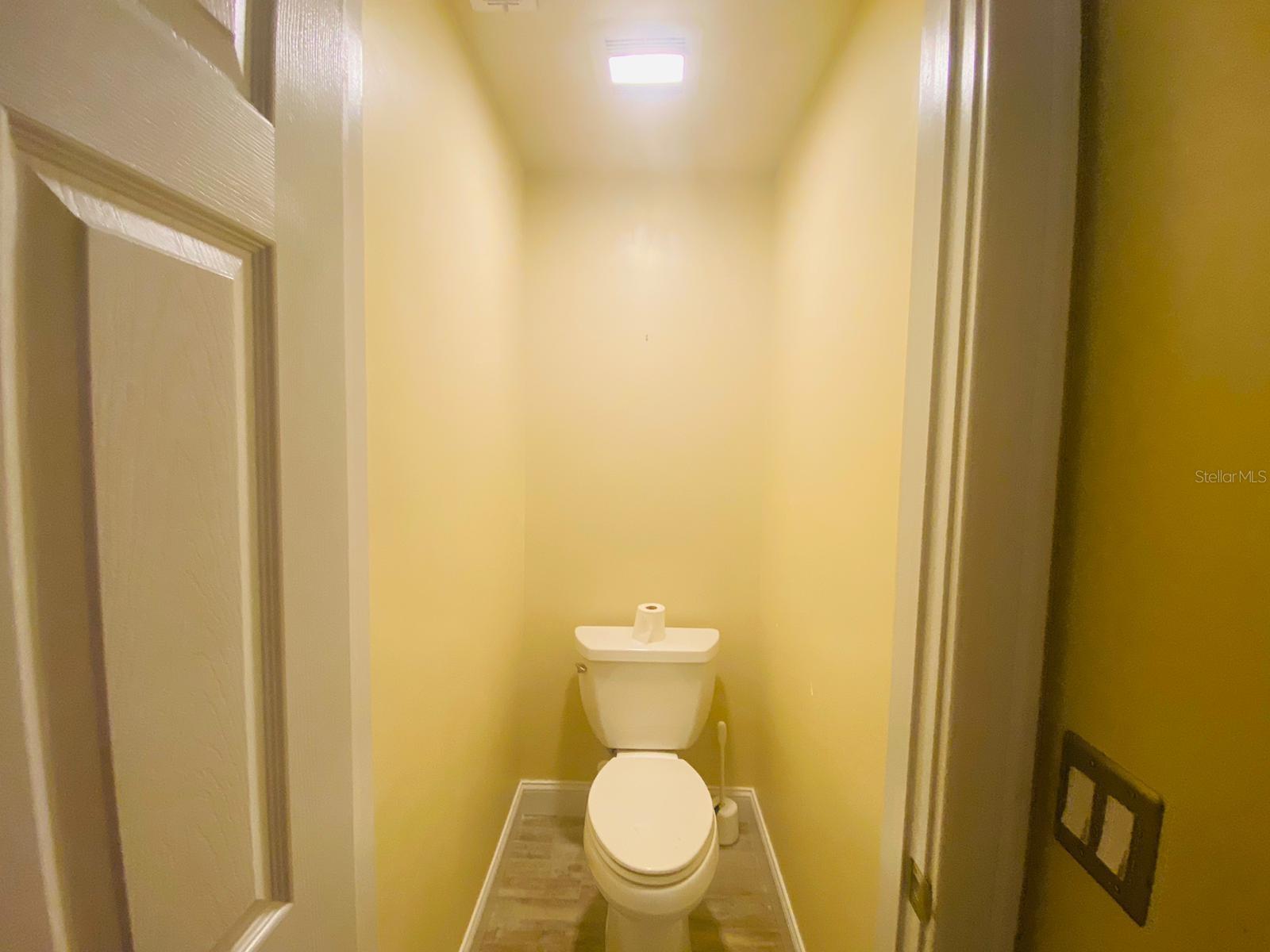 Image 25 of 42 For 3838 Regents Way