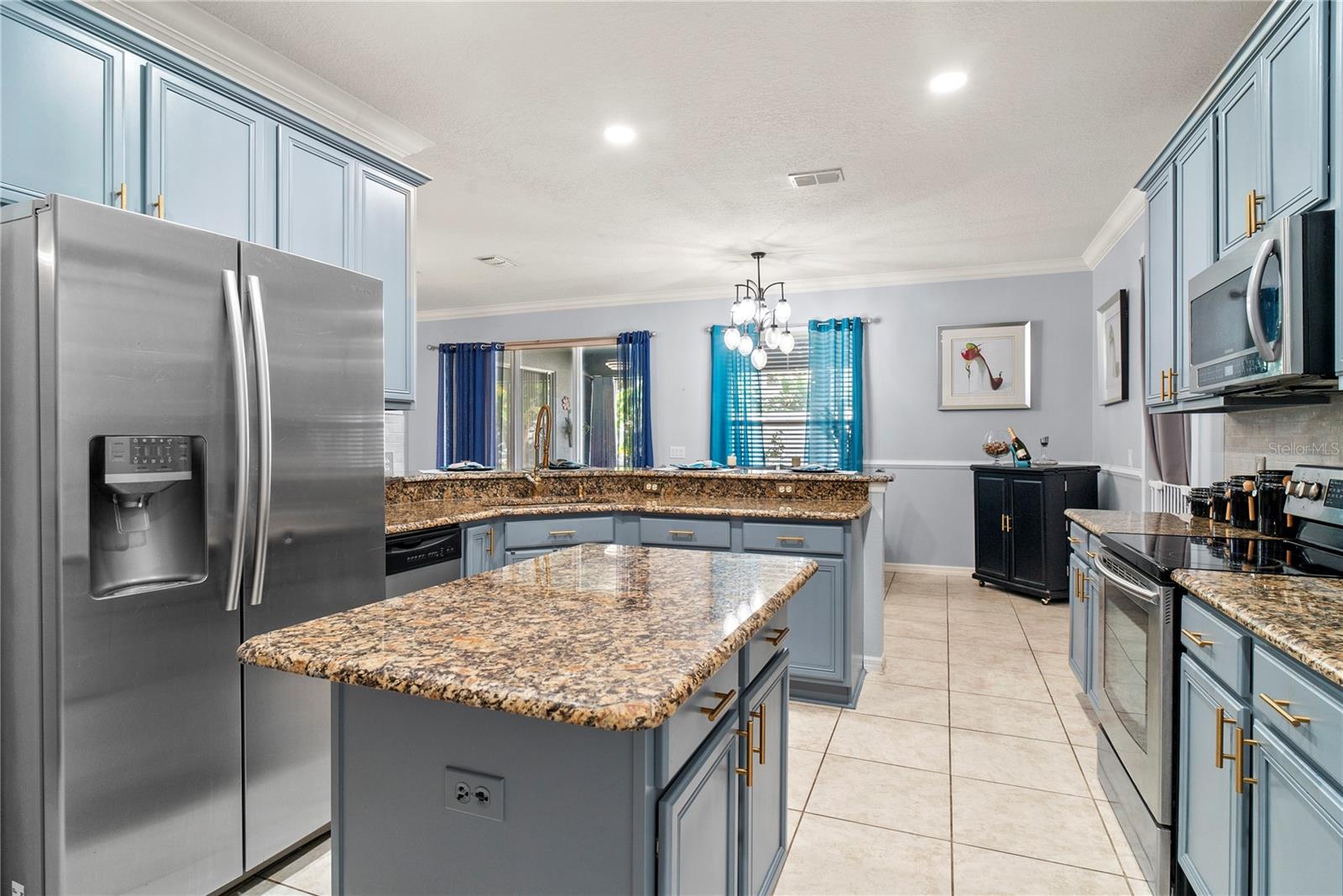 Image 18 of 46 For 2556 Cabernet Circle