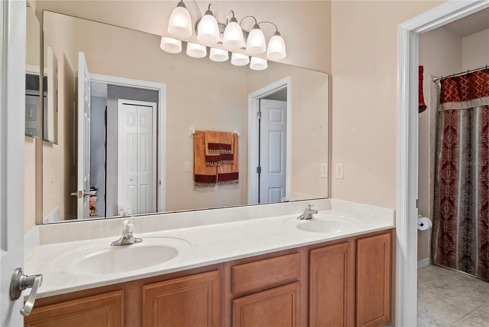 Image 34 of 46 For 2556 Cabernet Circle