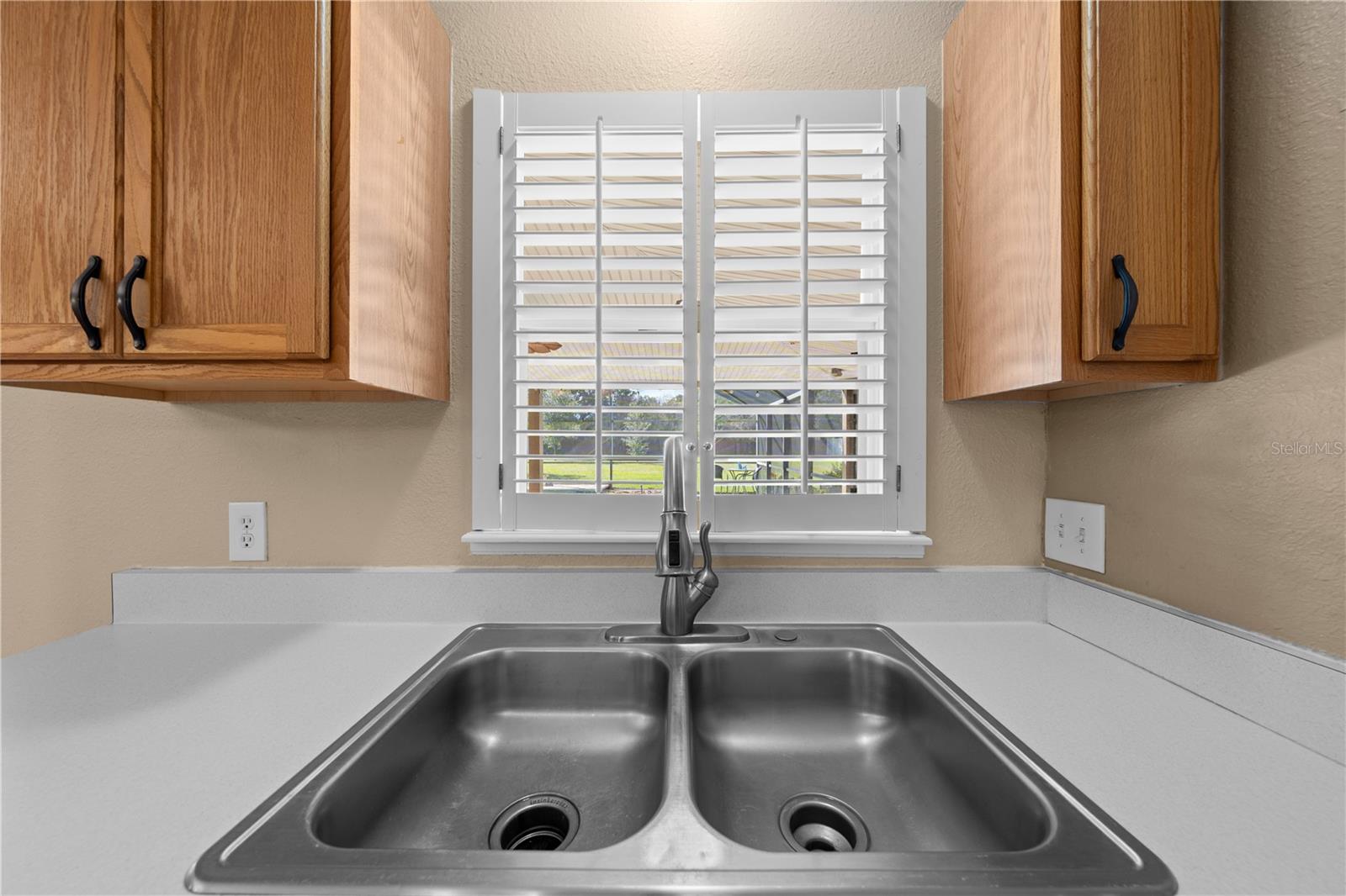 Image 16 of 67 For 6114 Waterfield Way