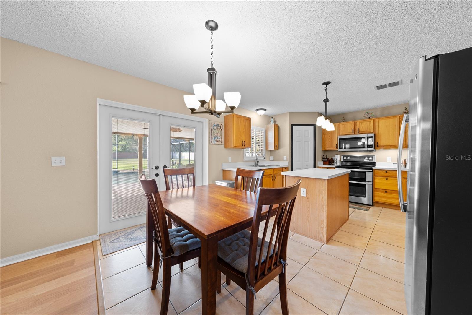 Image 21 of 67 For 6114 Waterfield Way