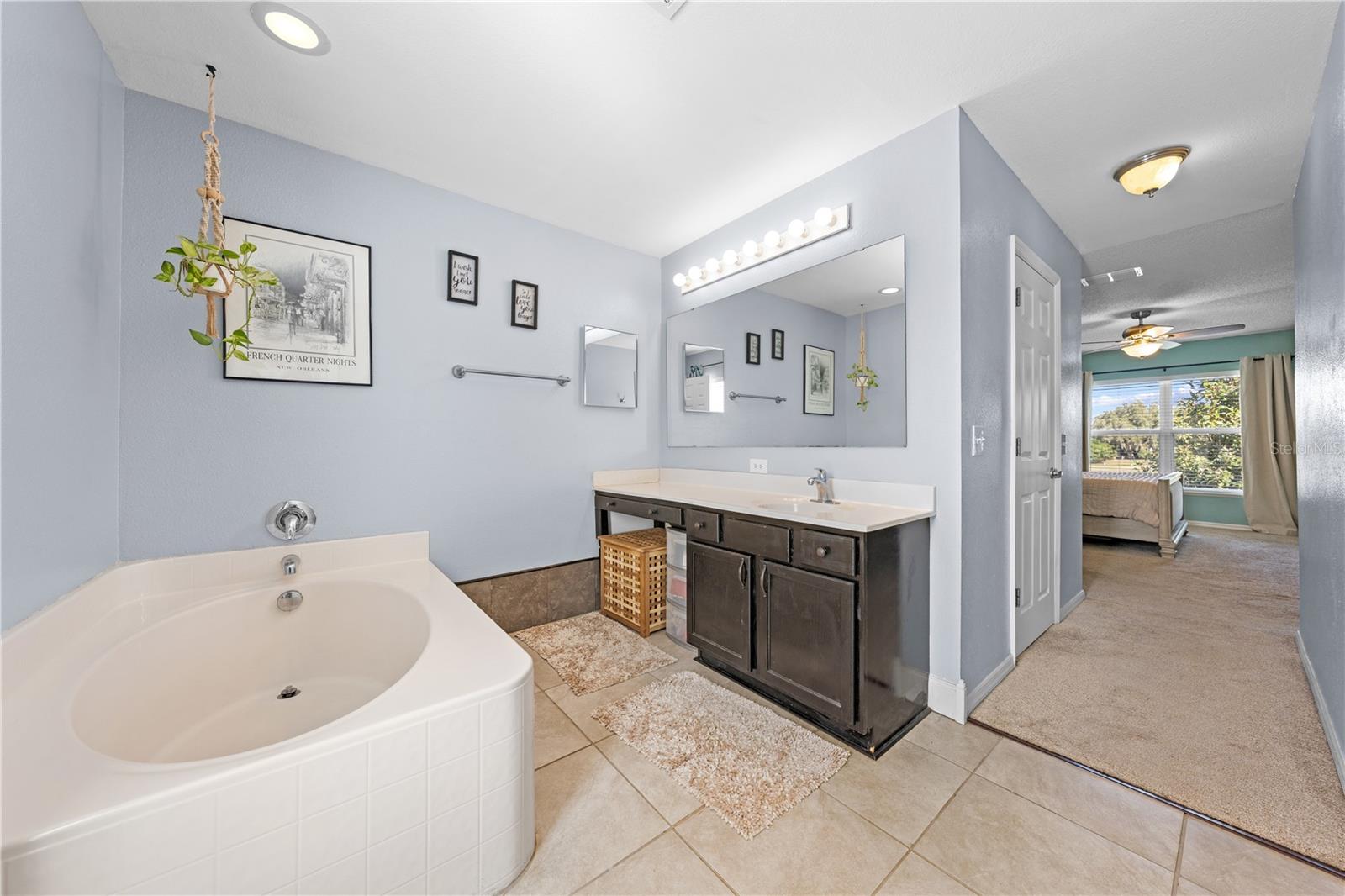 Image 43 of 67 For 6114 Waterfield Way