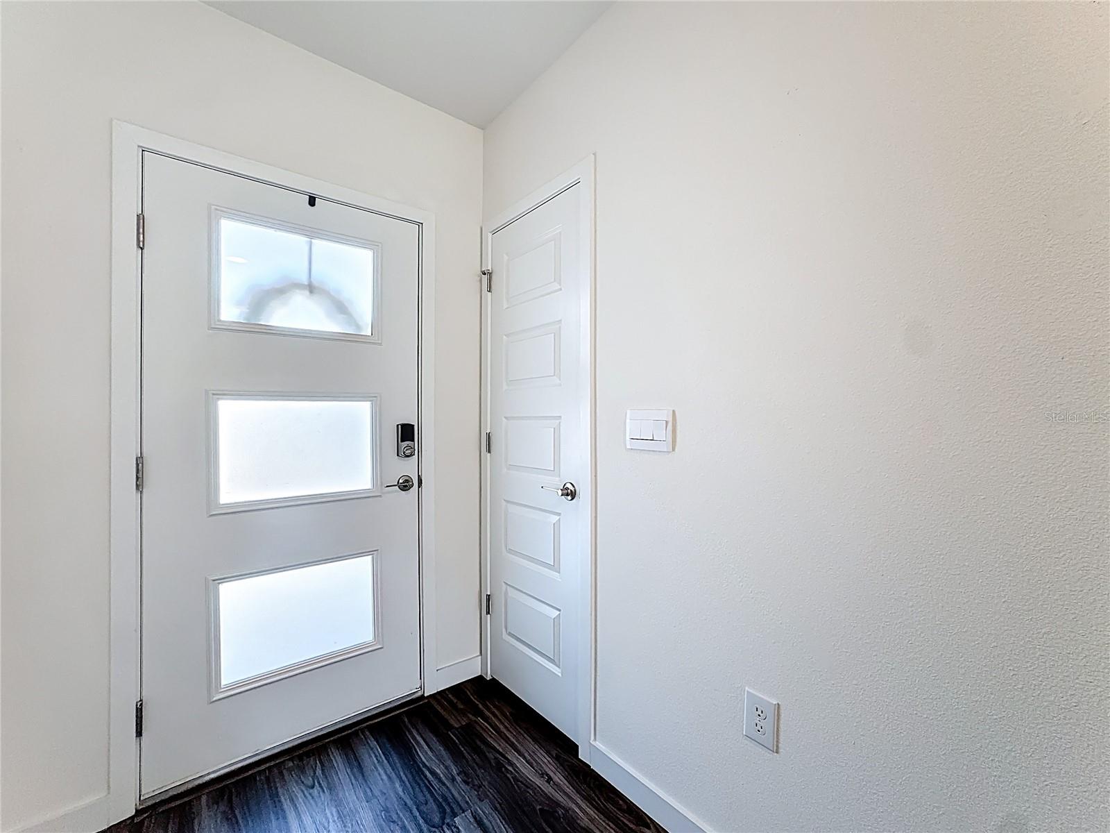 Image 4 of 35 For 348 Talisi Loop