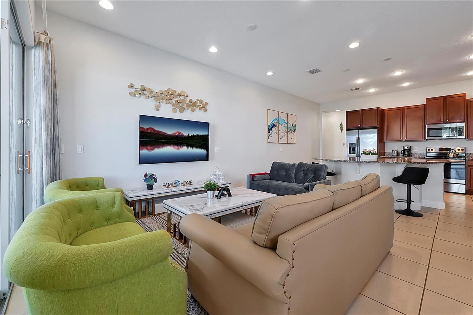 Image 7 of 80 For 297 Captiva Drive