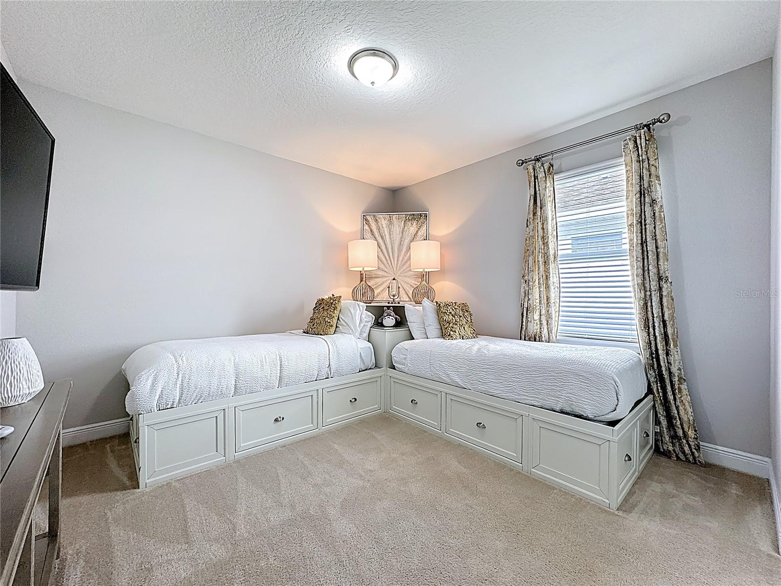 Image 32 of 75 For 7457 Marker Avenue