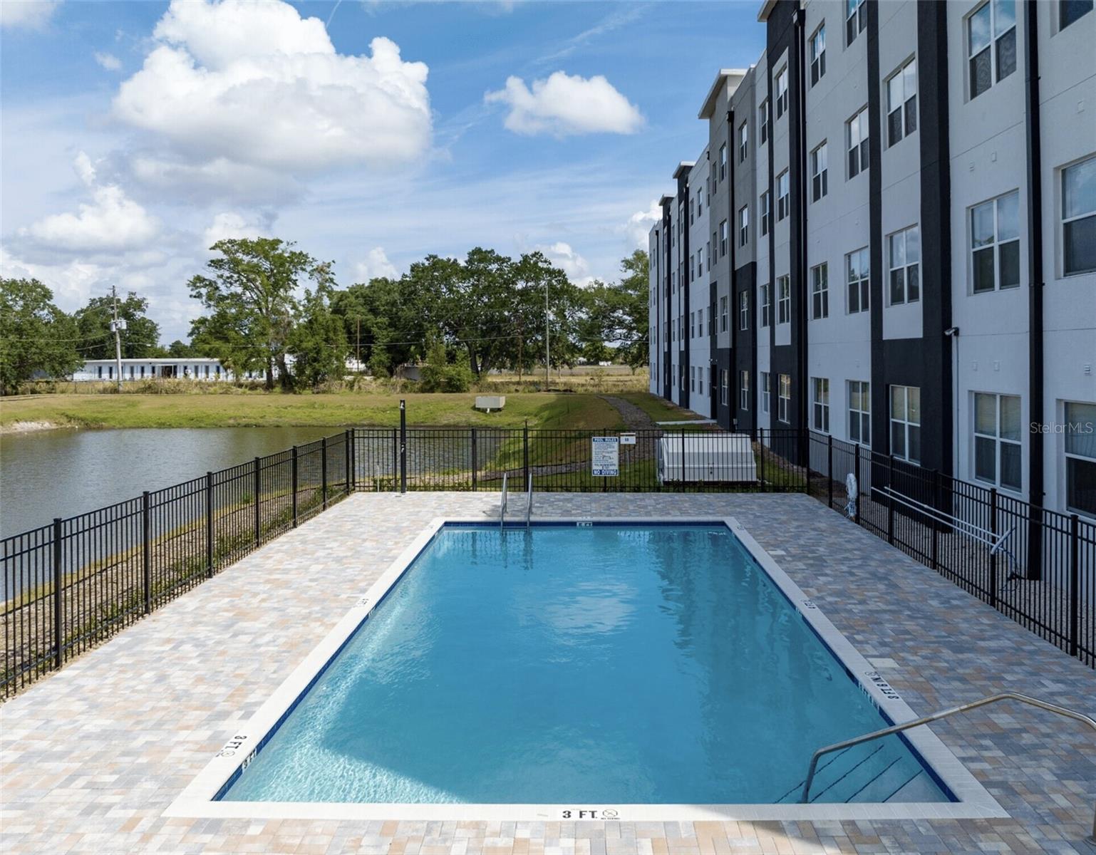 Image 10 of 23 For 751 Isaacville Drive 213