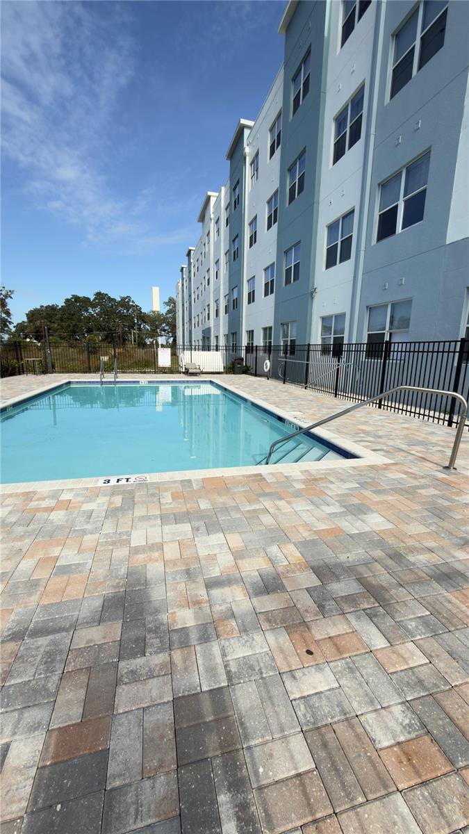 Image 19 of 23 For 751 Isaacville Drive 213