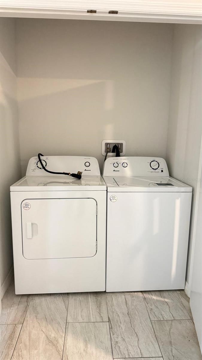 Image 9 of 23 For 751 Isaacville Drive 213