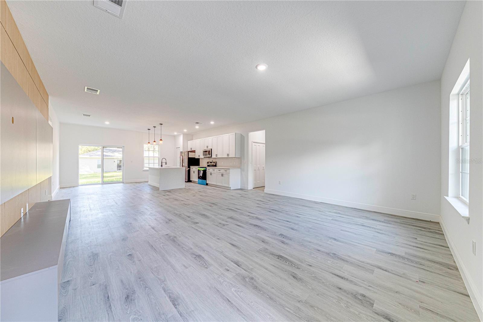 Image 4 of 36 For 10720 Citrus Springs Boulevard