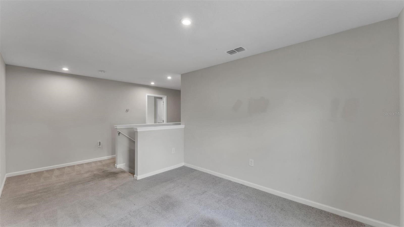 Image 14 of 27 For 1450 Haines Drive