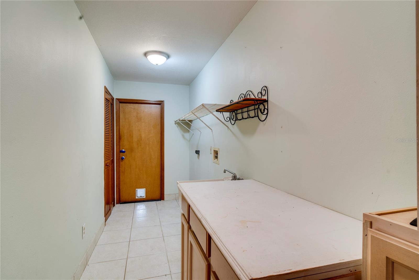 Image 16 of 21 For 1504 Spring Ridge Circle