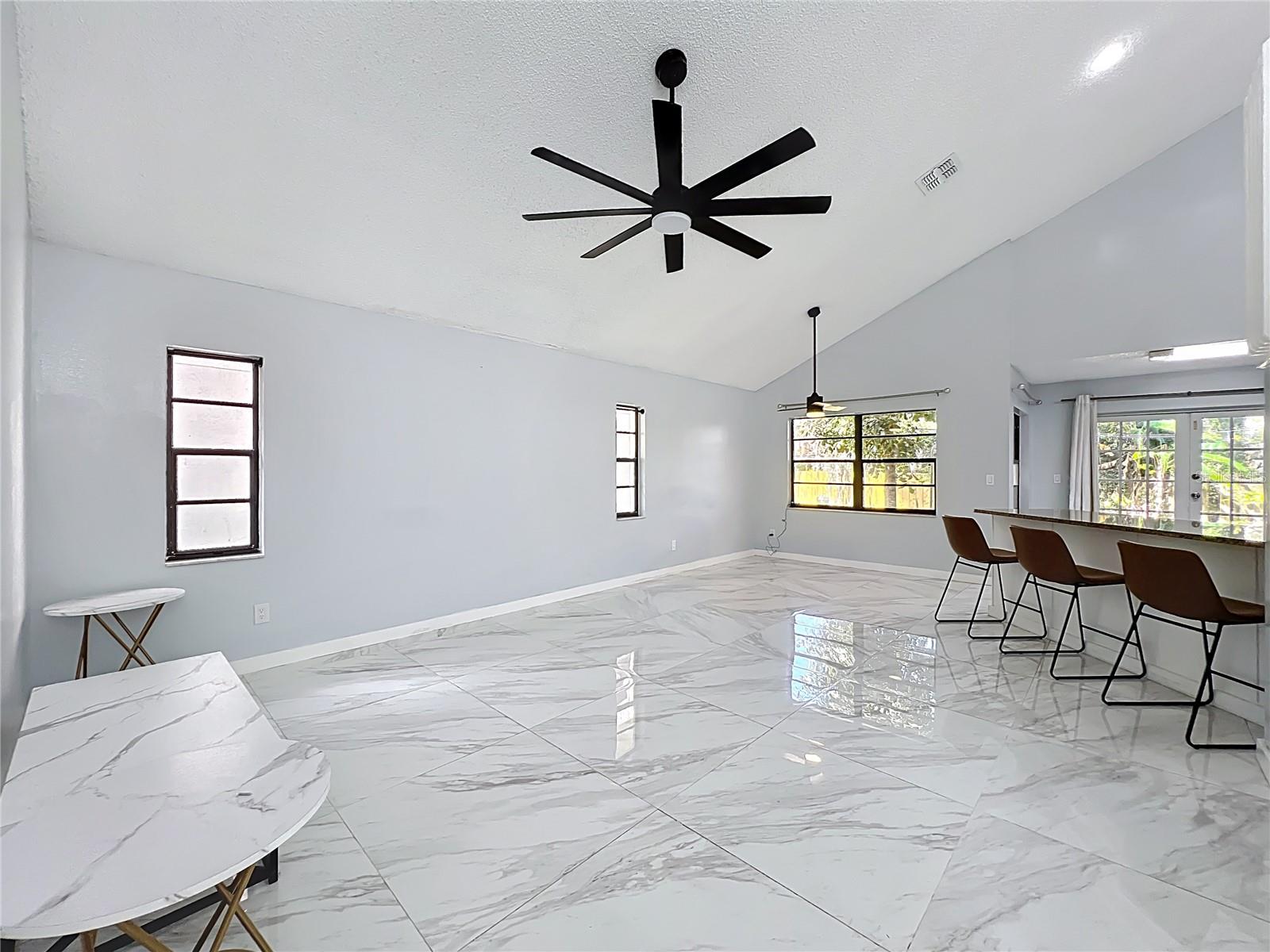 Image 10 of 53 For 622 Anhinga Road