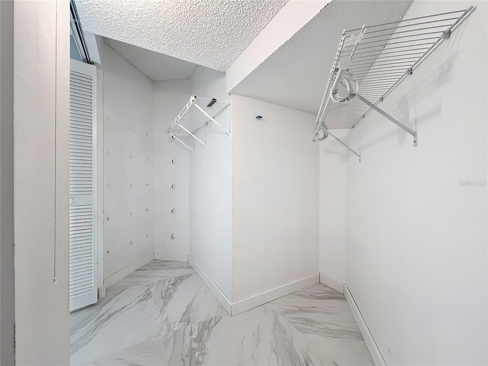 Image 30 of 53 For 622 Anhinga Road