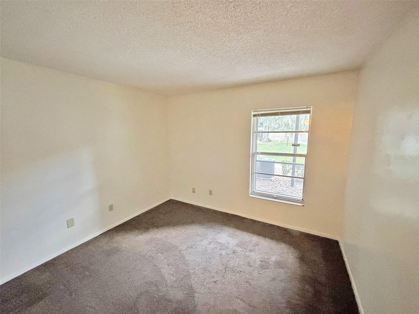 Image 20 of 33 For 4034 Dream Oak Place 104