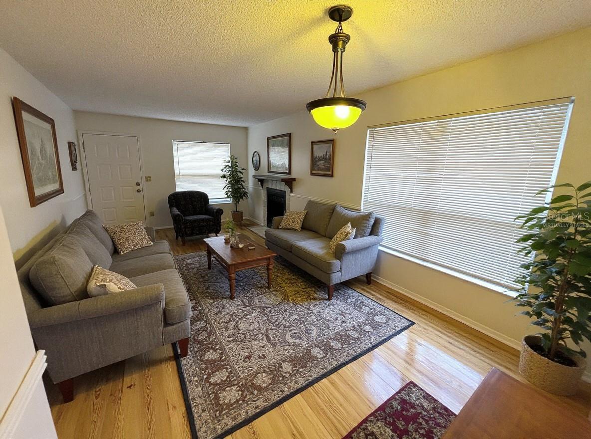 Image 3 of 33 For 4034 Dream Oak Place 104