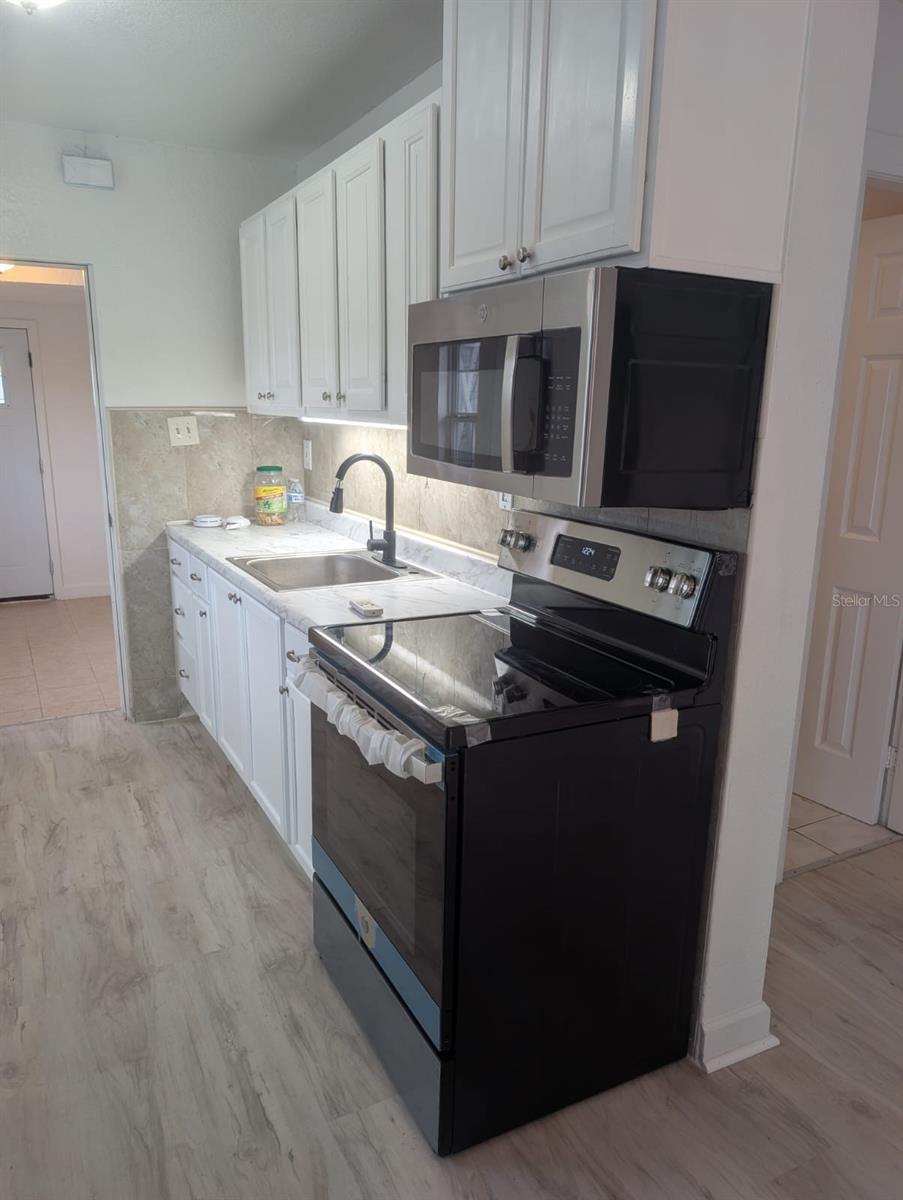 Image 18 of 32 For 793 Eldridge Street