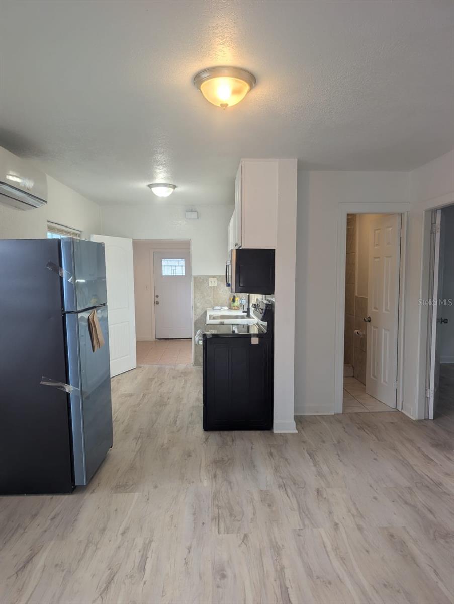 Image 8 of 32 For 793 Eldridge Street