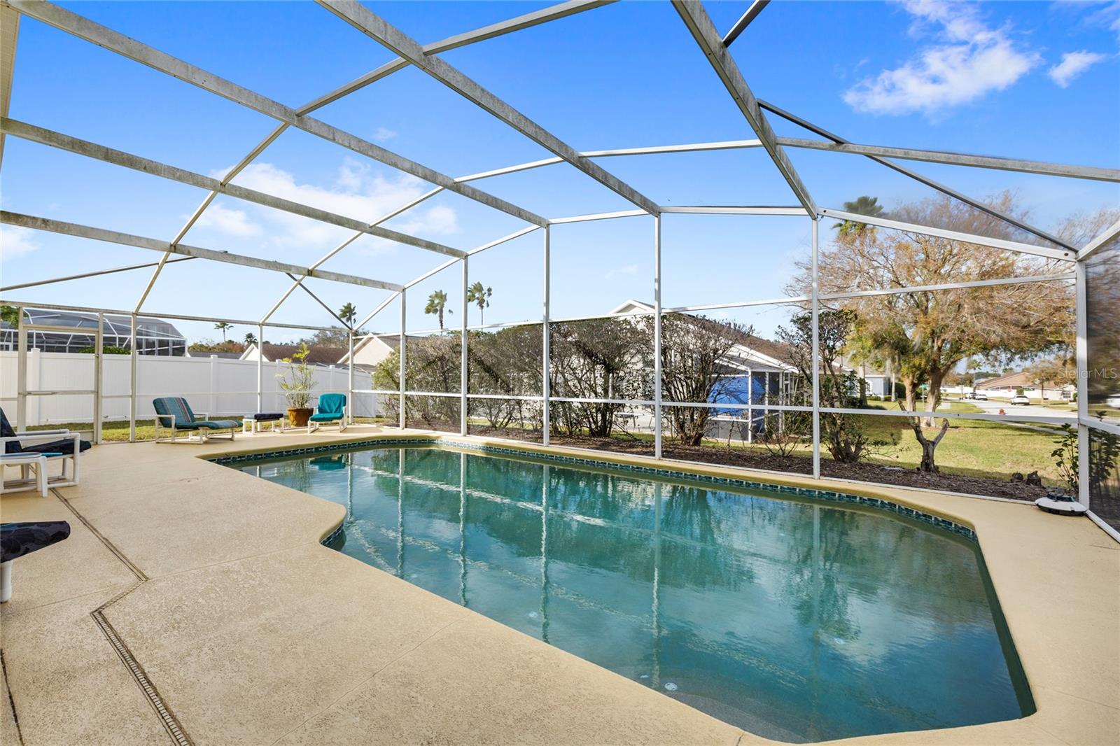 Image 29 of 38 For 235 Ballyshannon Drive