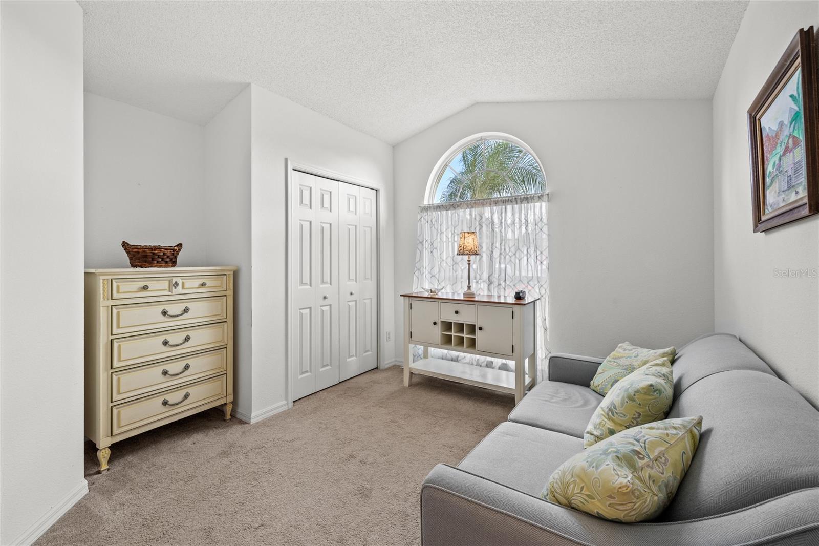 Image 6 of 38 For 235 Ballyshannon Drive