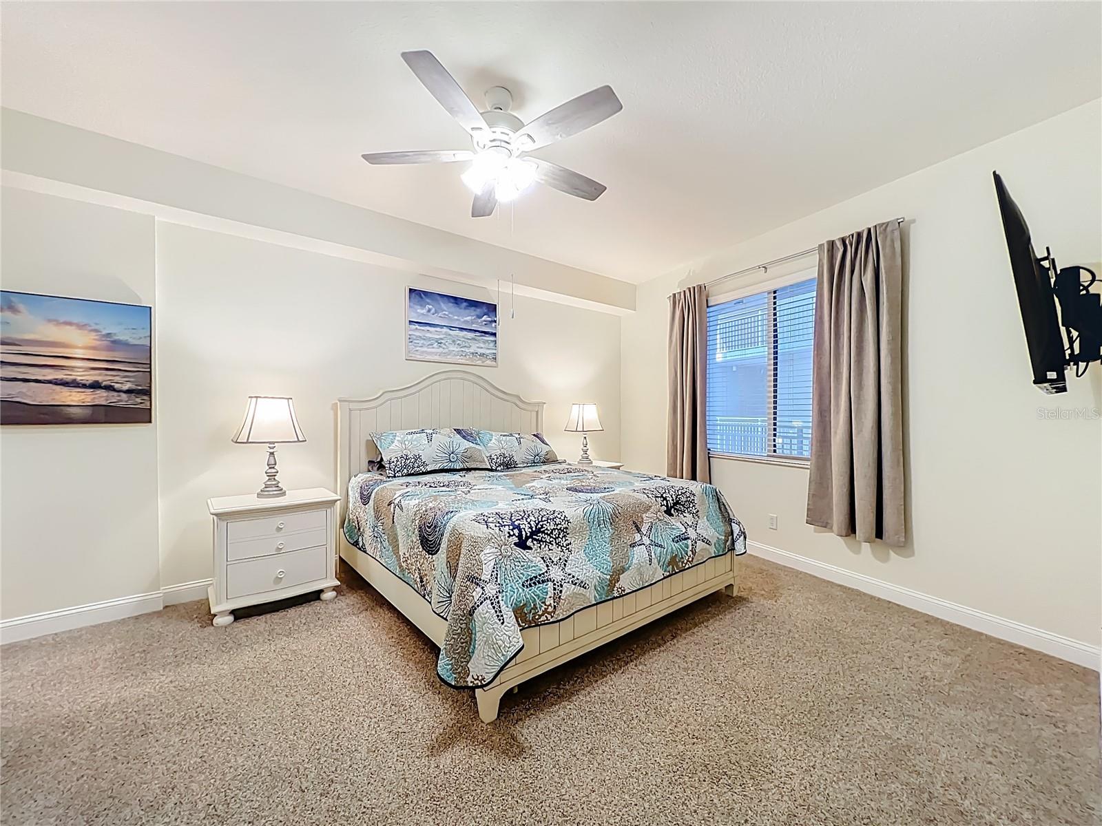 Image 15 of 42 For 601 Miramar Avenue 205