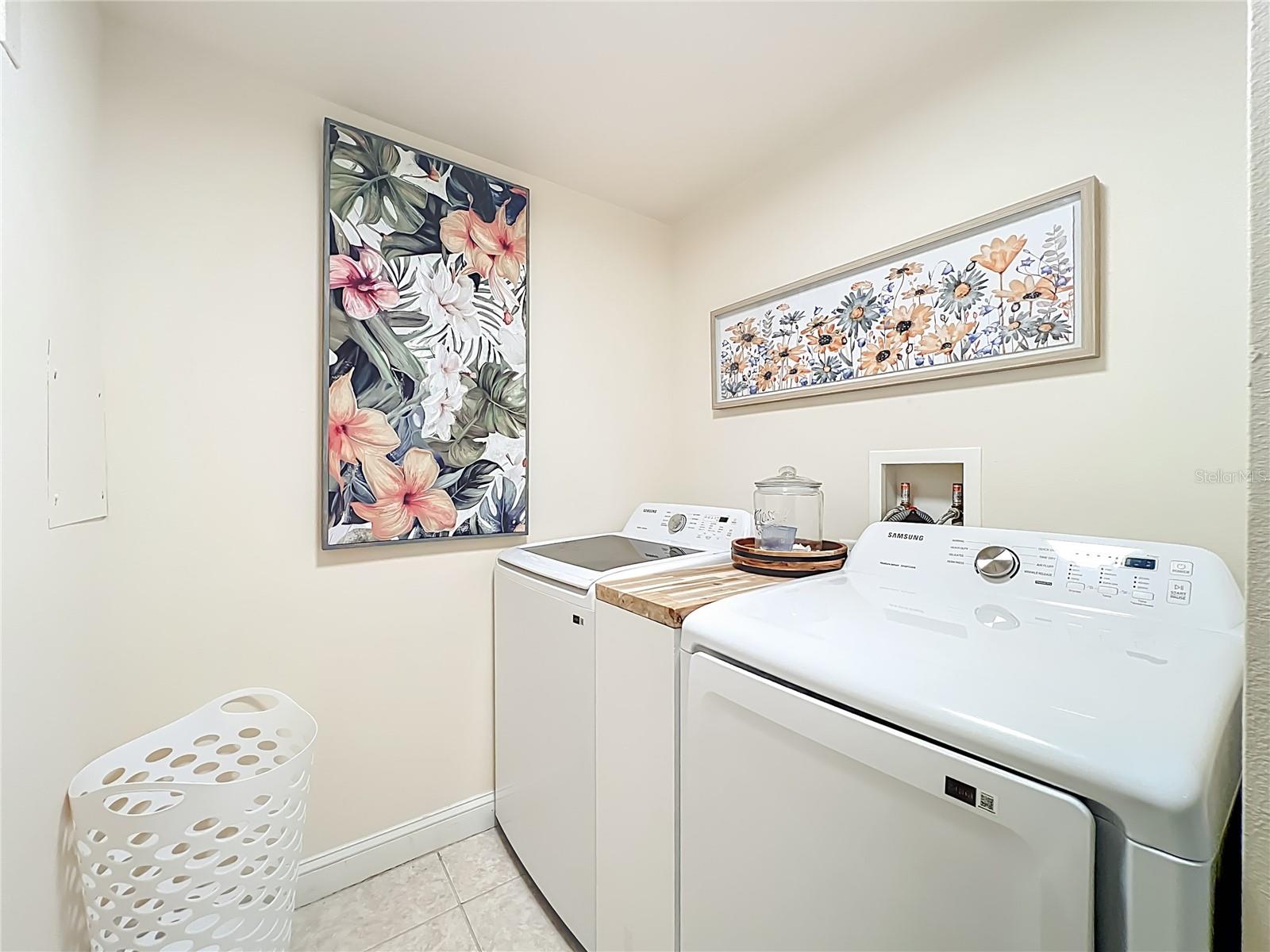 Image 21 of 42 For 601 Miramar Avenue 205