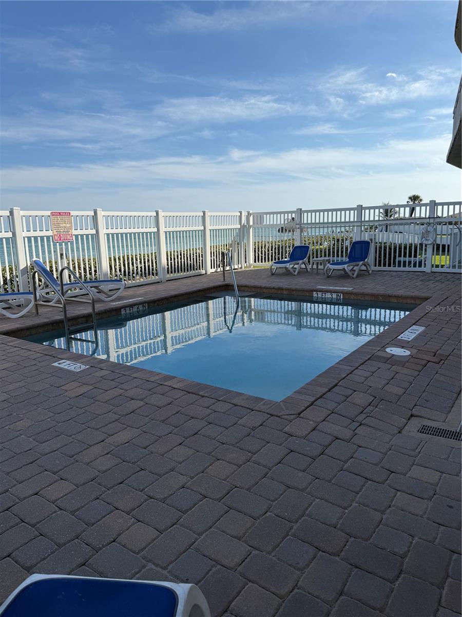 Image 26 of 42 For 601 Miramar Avenue 205