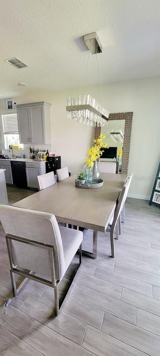 Image 7 of 7 For 1211 Dora Parc Lane