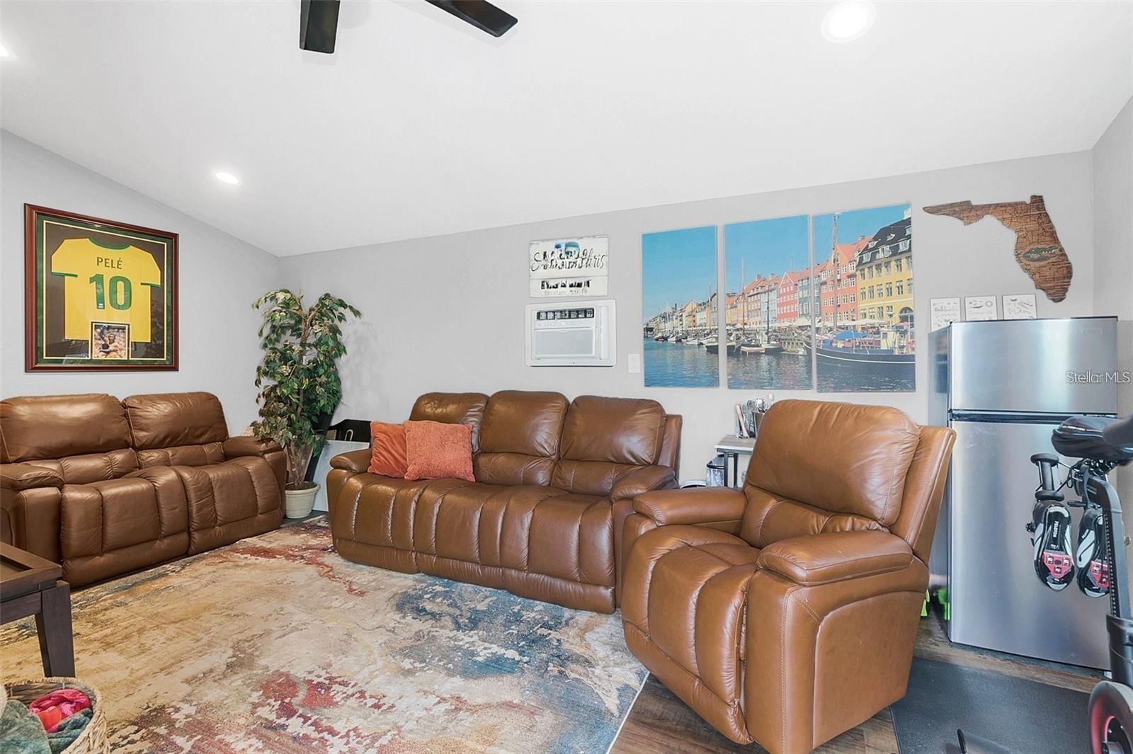 Image 24 of 31 For 1224 Catherine Street