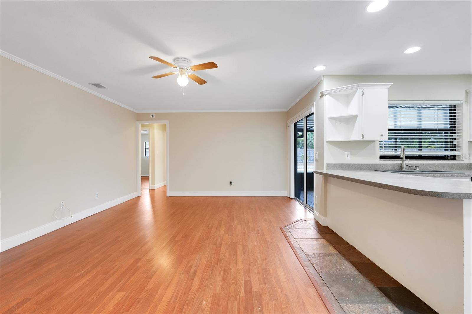 Image 12 of 35 For 1009 Terry Drive