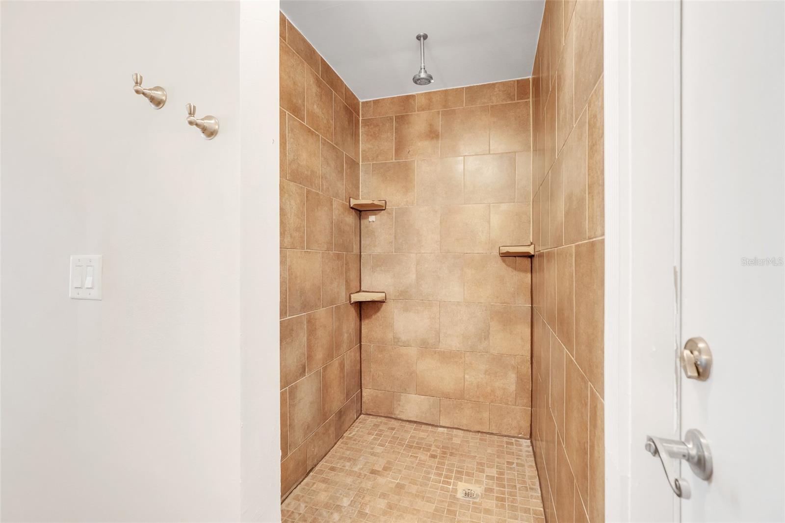 Image 23 of 35 For 1009 Terry Drive