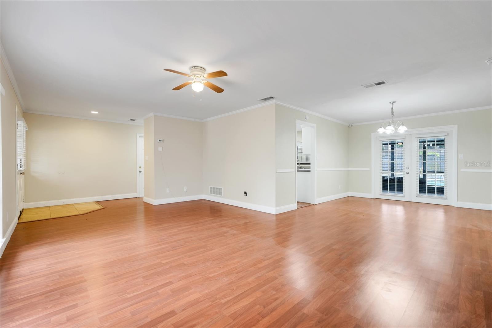 Image 8 of 35 For 1009 Terry Drive